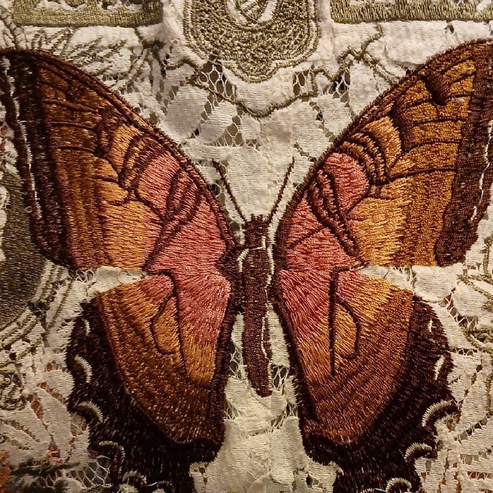 Floral Embroidered Lace Blouse Button Down - Cream L BUTTERFLIES. Love Beauty - Picture 8 of 10